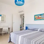 Seahouses Semesterbostad Lido Marini